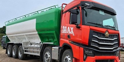 Xe chở thức ăn chăn nuôi 35 khối Howo - Bồn trục vít