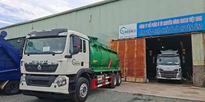 Xe hút chất thải 13,8 khối Howo 