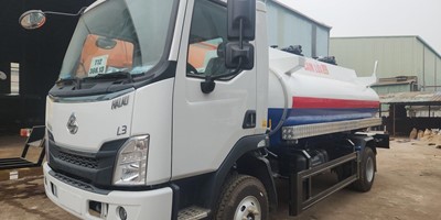 Xe téc chở xăng dầu 8 khối Chenglong